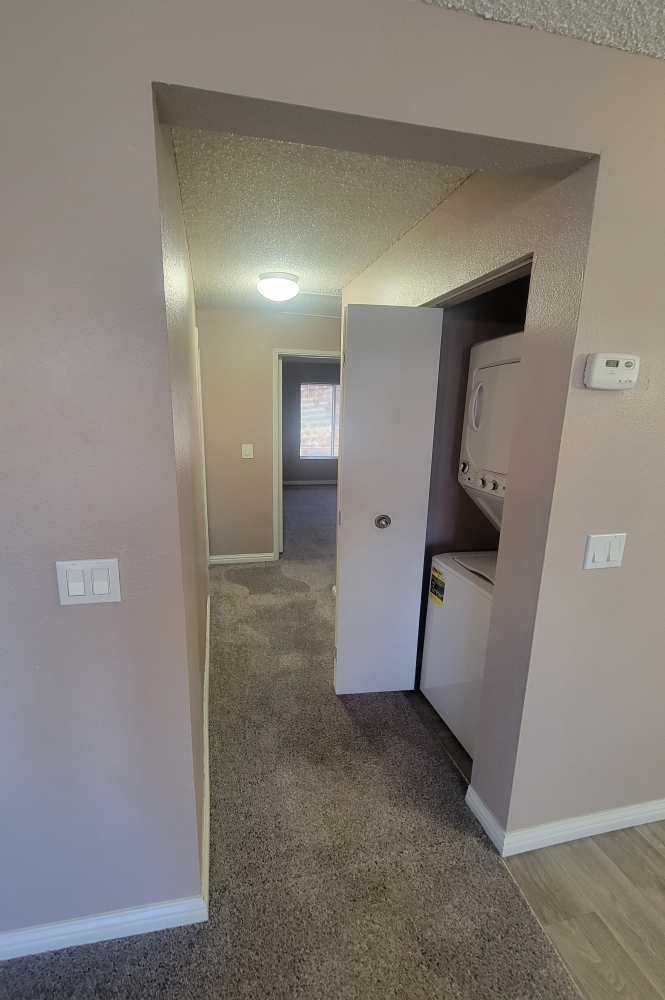 2x2 Bedroom photo of Sunset Springs apartment Hallway 1