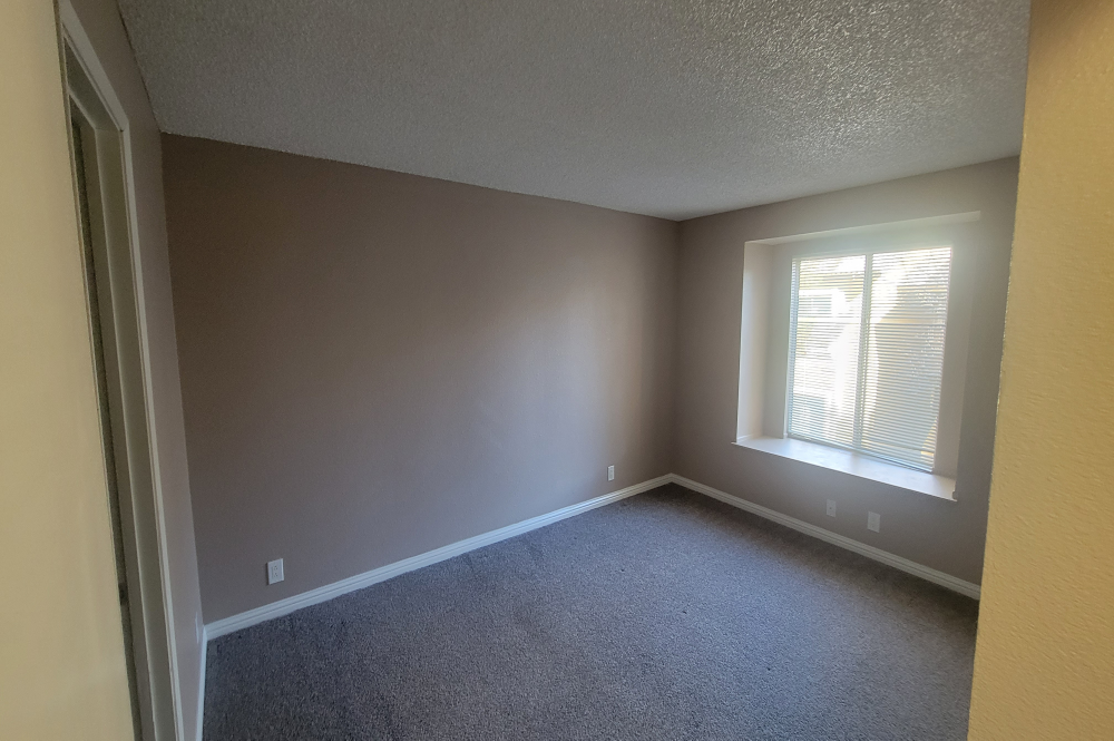 2x2 Bedroom photo of Sunset Springs apartment Bedroom 3