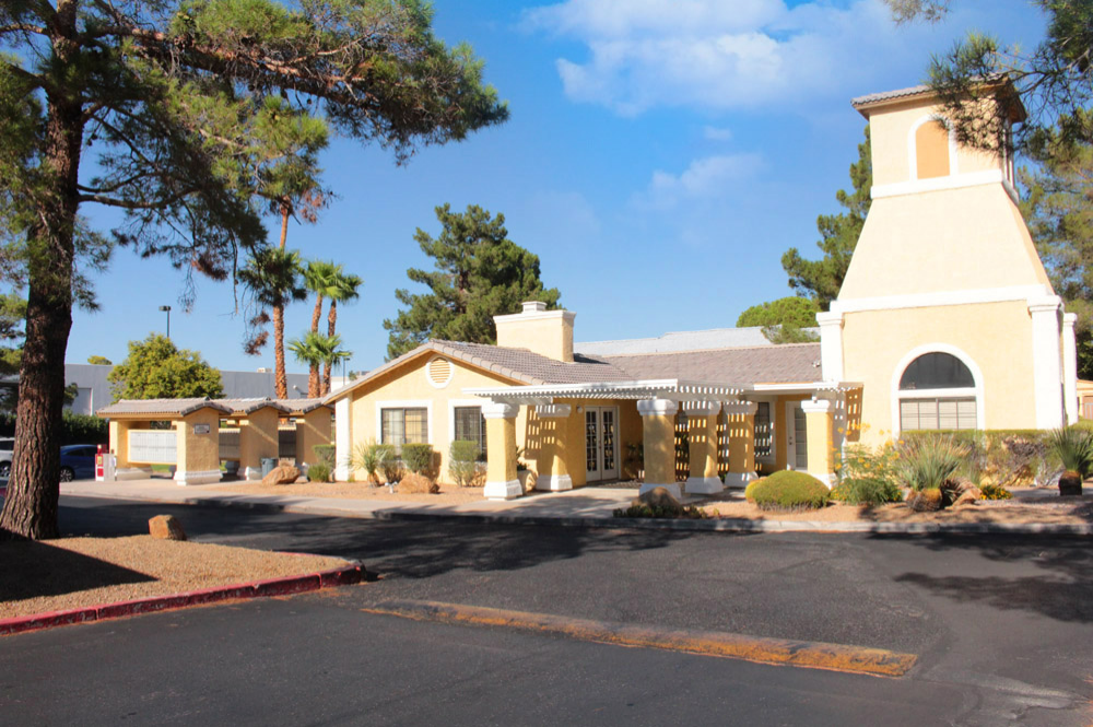 Exterior photo of Sunset Springs apartment Office and Entrance 1