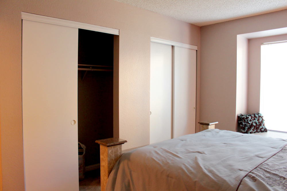 Interior photo of Sunset Springs apartment Bedroom Closet 1