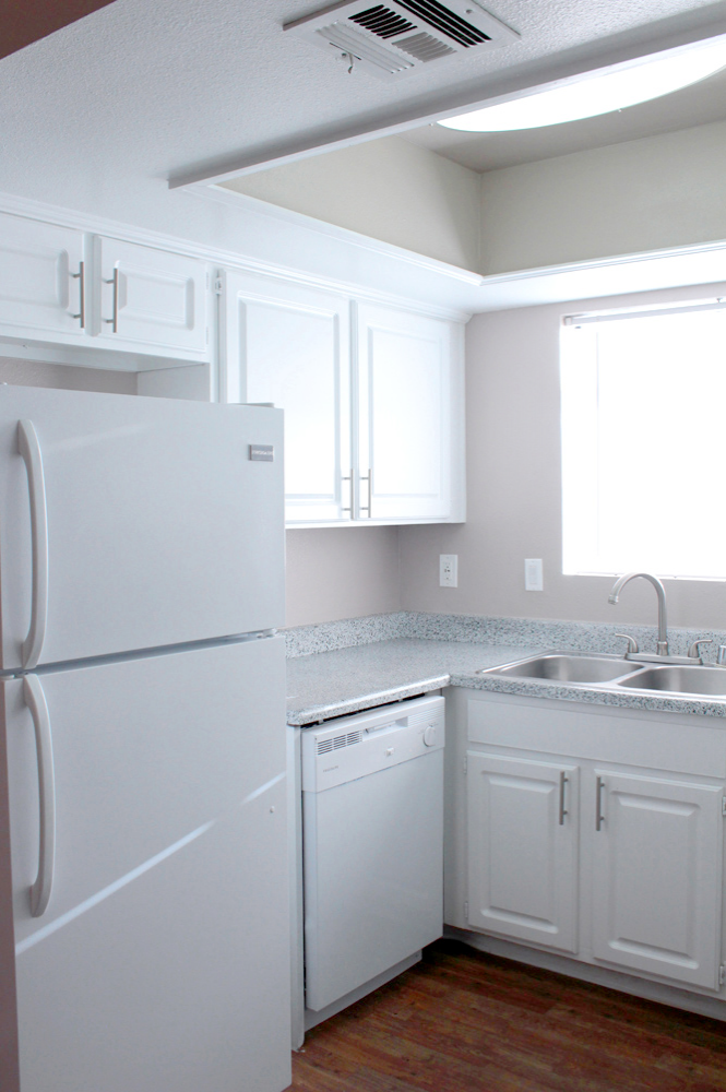 This image is the visual representation of Interiors 10 in Sunset Springs Apartments.